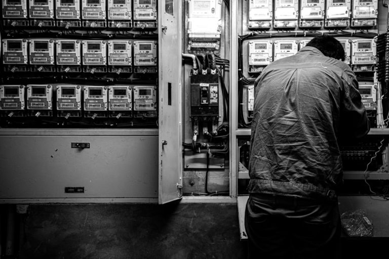 Unlocking Your Lost Data: A Step-by-Step Guide to Data Recovery Services